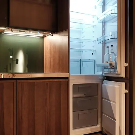 The Zipper Und 酒店 4*