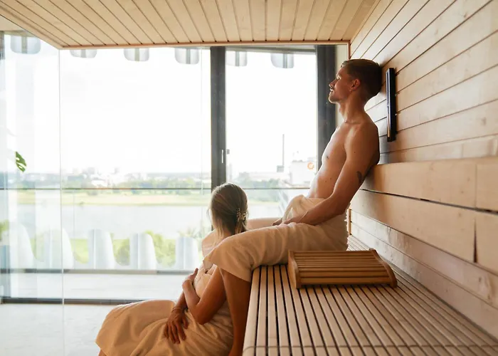 The Zipper Und Szálloda