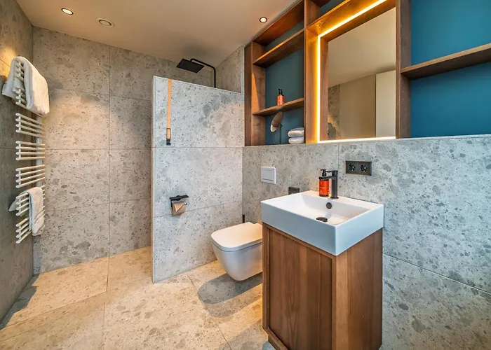 The Zipper Und 4* Düsseldorf