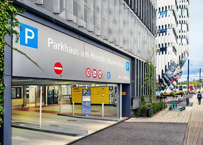 The Zipper Und Szálloda