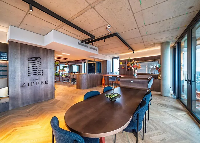 The Zipper Und Szálloda Düsseldorf