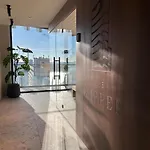 Ξενοδοχείο The Zipper Und 4*