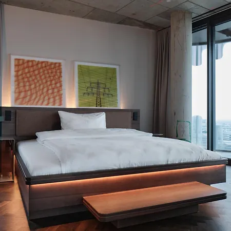 Hotel The Zipper Und 4*