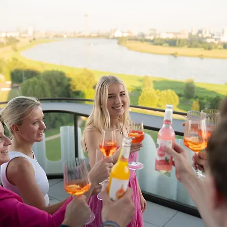 Hotel The Zipper Und