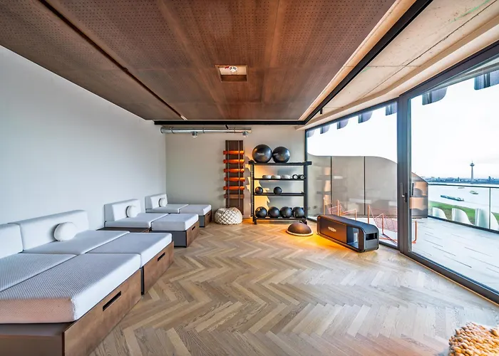 Hotel The Zipper Und Düsseldorf