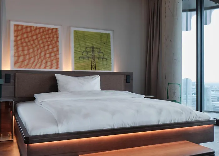 Hotel The Zipper Und 4*